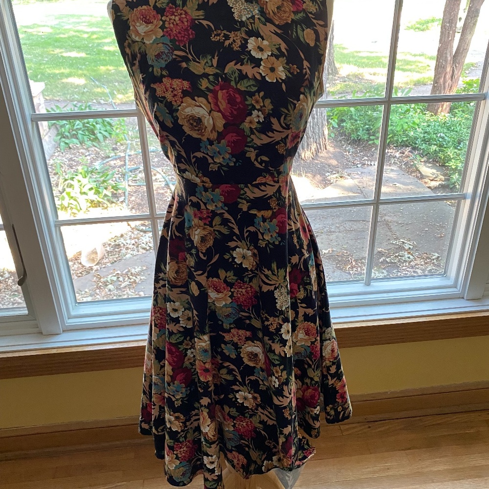 Acevog sleeveless floral stretch full skirt dress